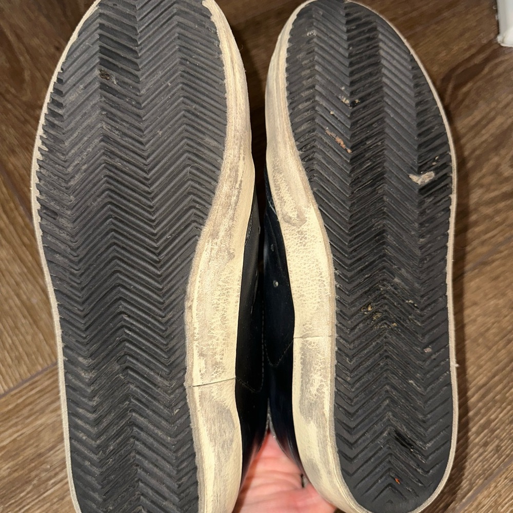 Golden Goose Superstars - Picture 6 of 6